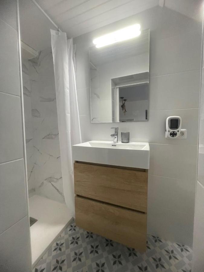 Appartement Avec Chambre Ouverte Bourg-Madame Exterior photo